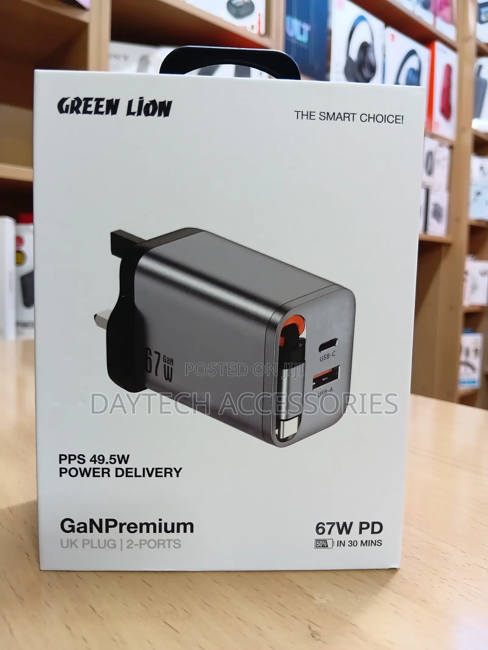 The Green Lion GaN Premium 67W UK Plug Wall Charger