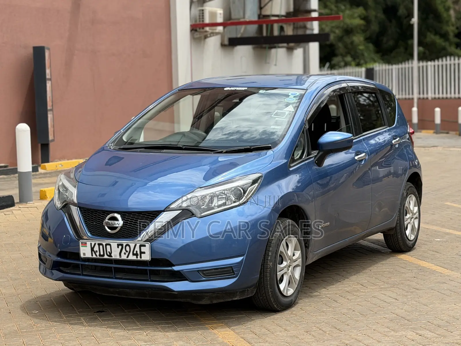 Nissan Note 2017 Burgundy