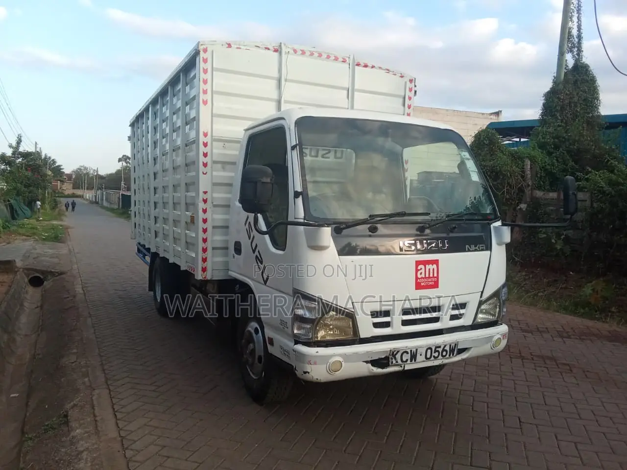 Isuzu NKR 2019 White for Sale