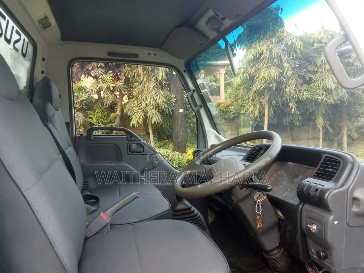 Isuzu NKR 2019 White for Sale