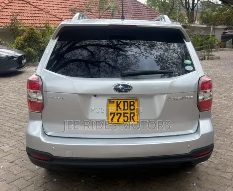 Subaru Forester 2013 Silver