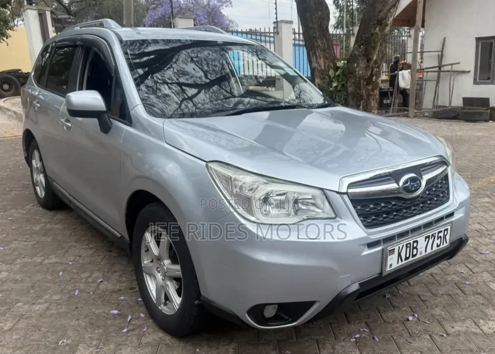 Subaru Forester 2013 Silver