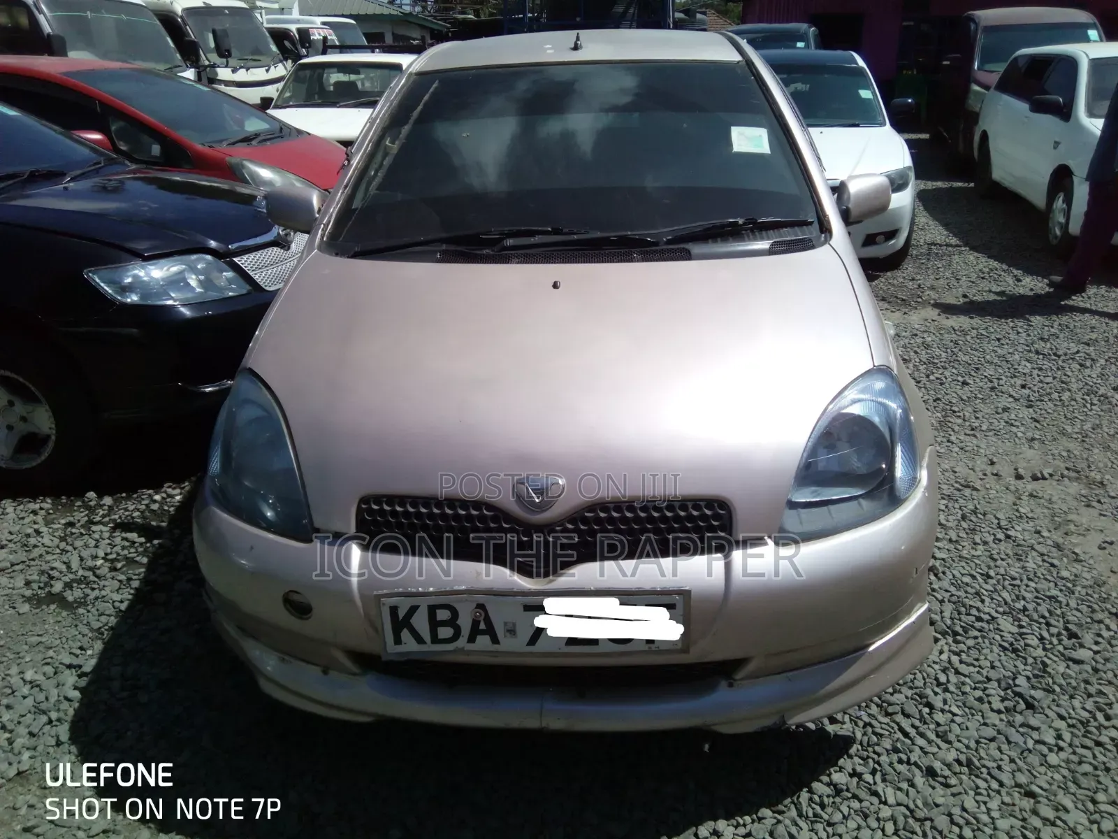 Toyota Vitz 2005 Gold