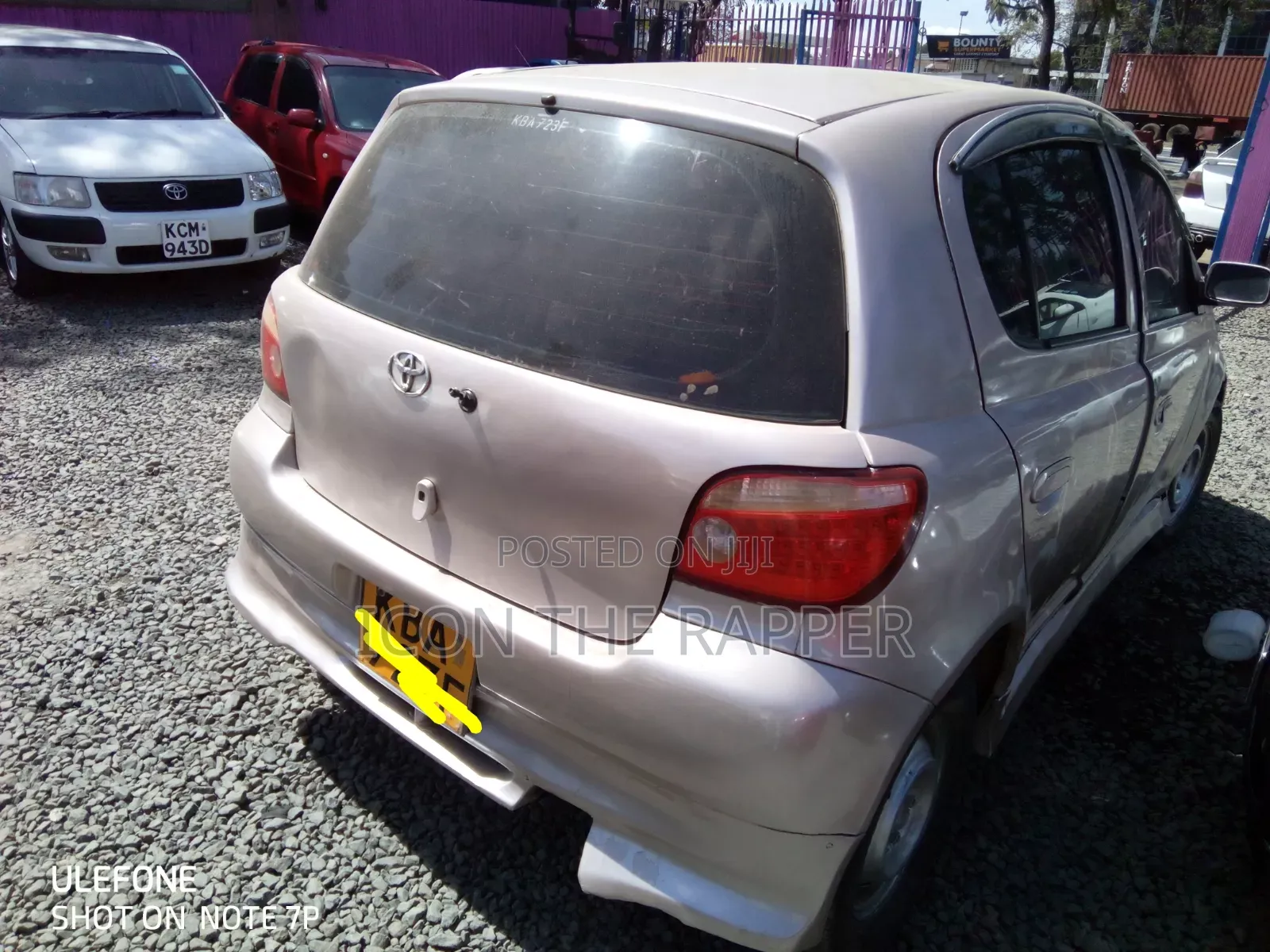 Toyota Vitz 2005 Gold