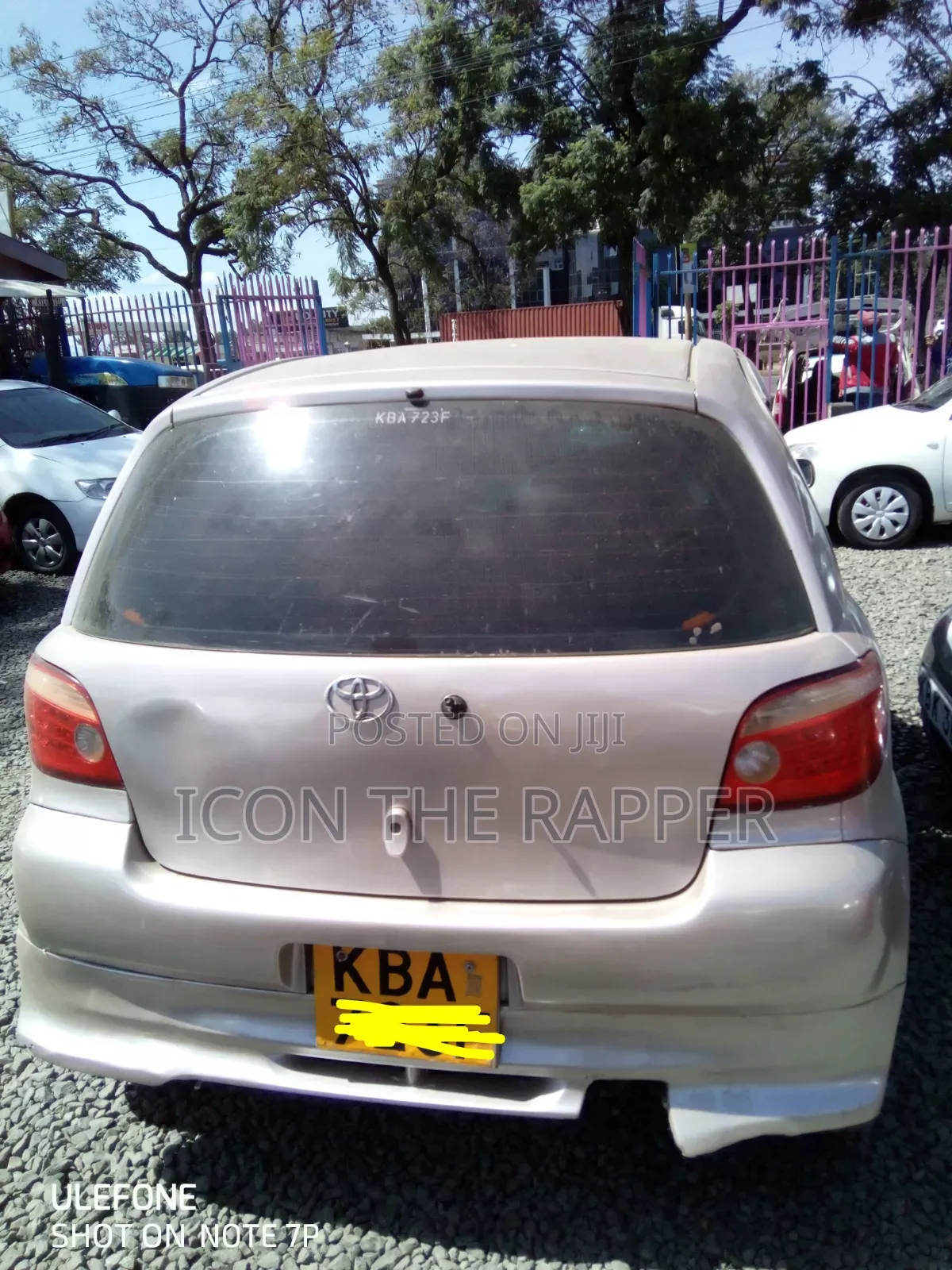 Toyota Vitz 2005 Gold