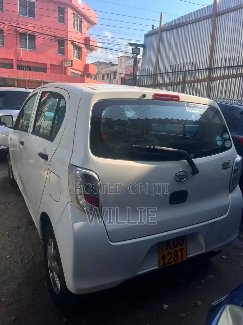 Daihatsu Mira 2017 White