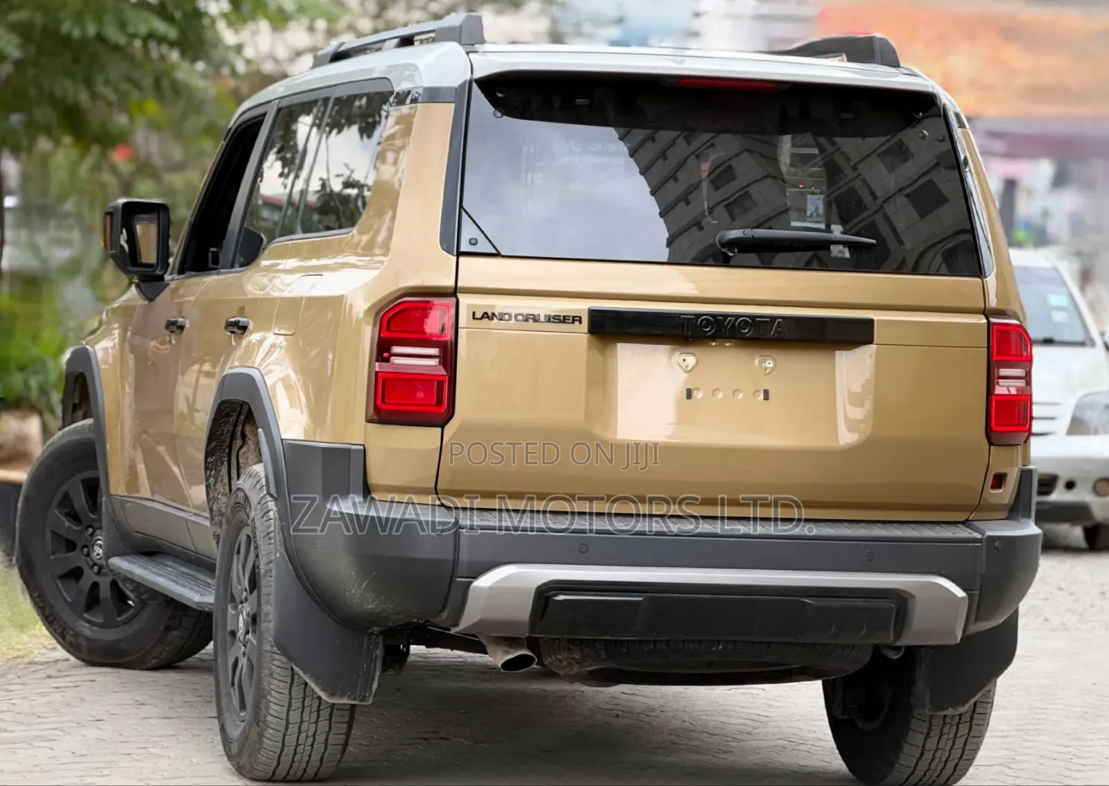 Toyota Land Cruiser Prado 2.8 2024 Gold