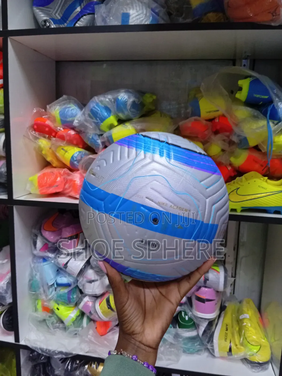 Nike Tubelss Size 4/5