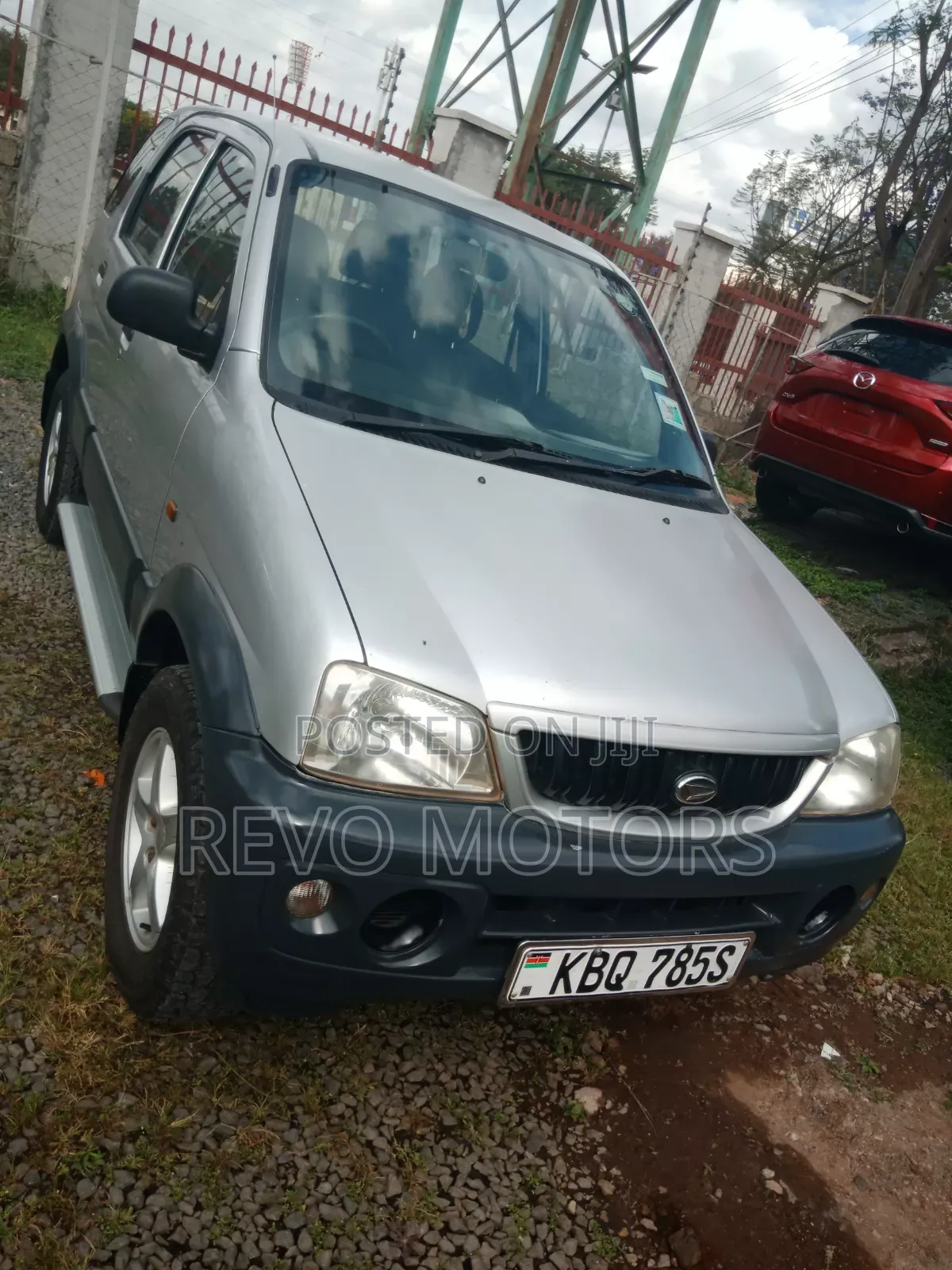 Daihatsu Terios Automatic 2004 Silver