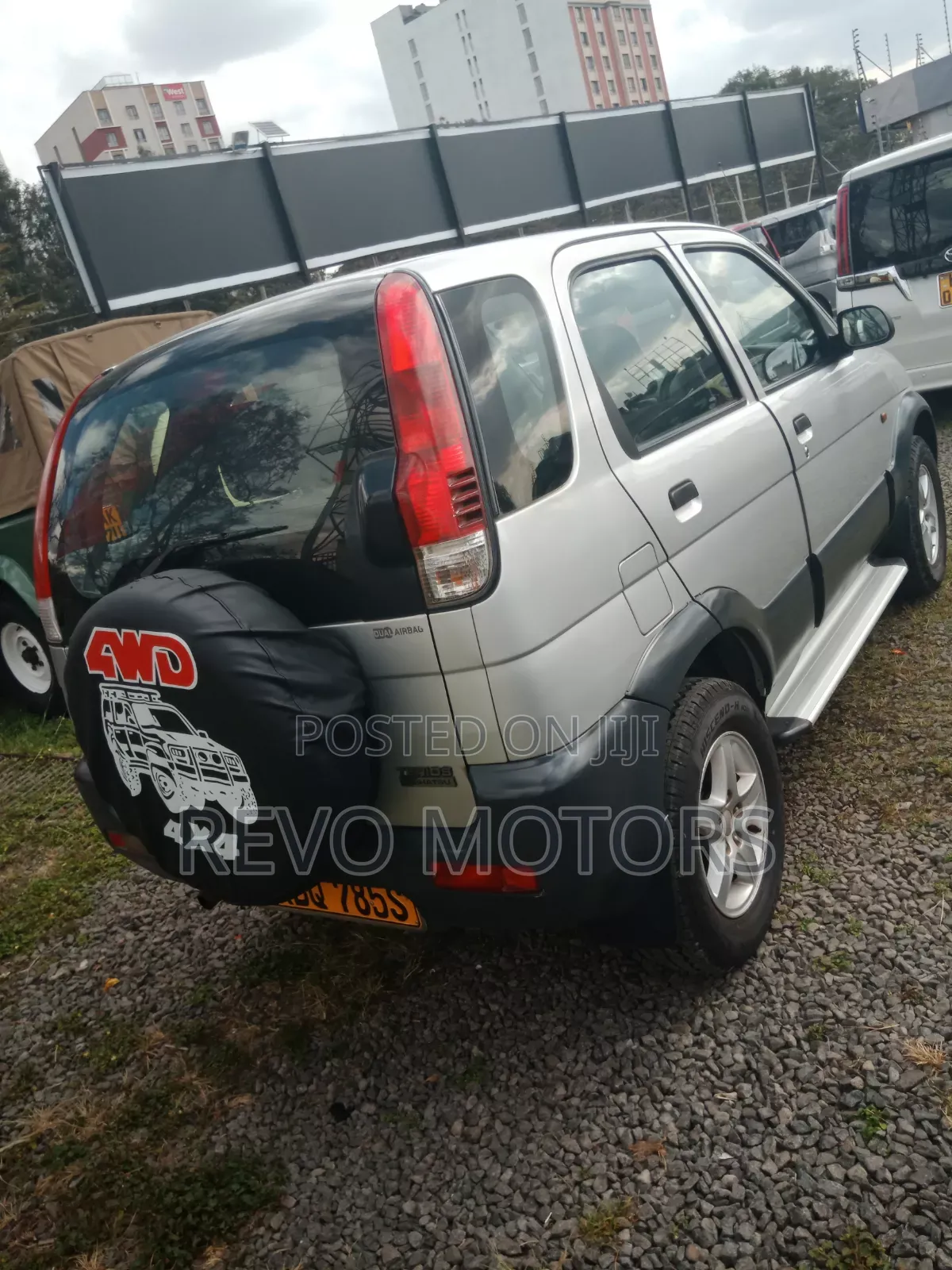 Daihatsu Terios Automatic 2004 Silver