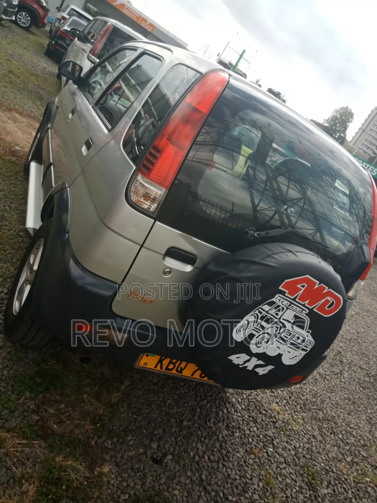 Daihatsu Terios Automatic 2004 Silver