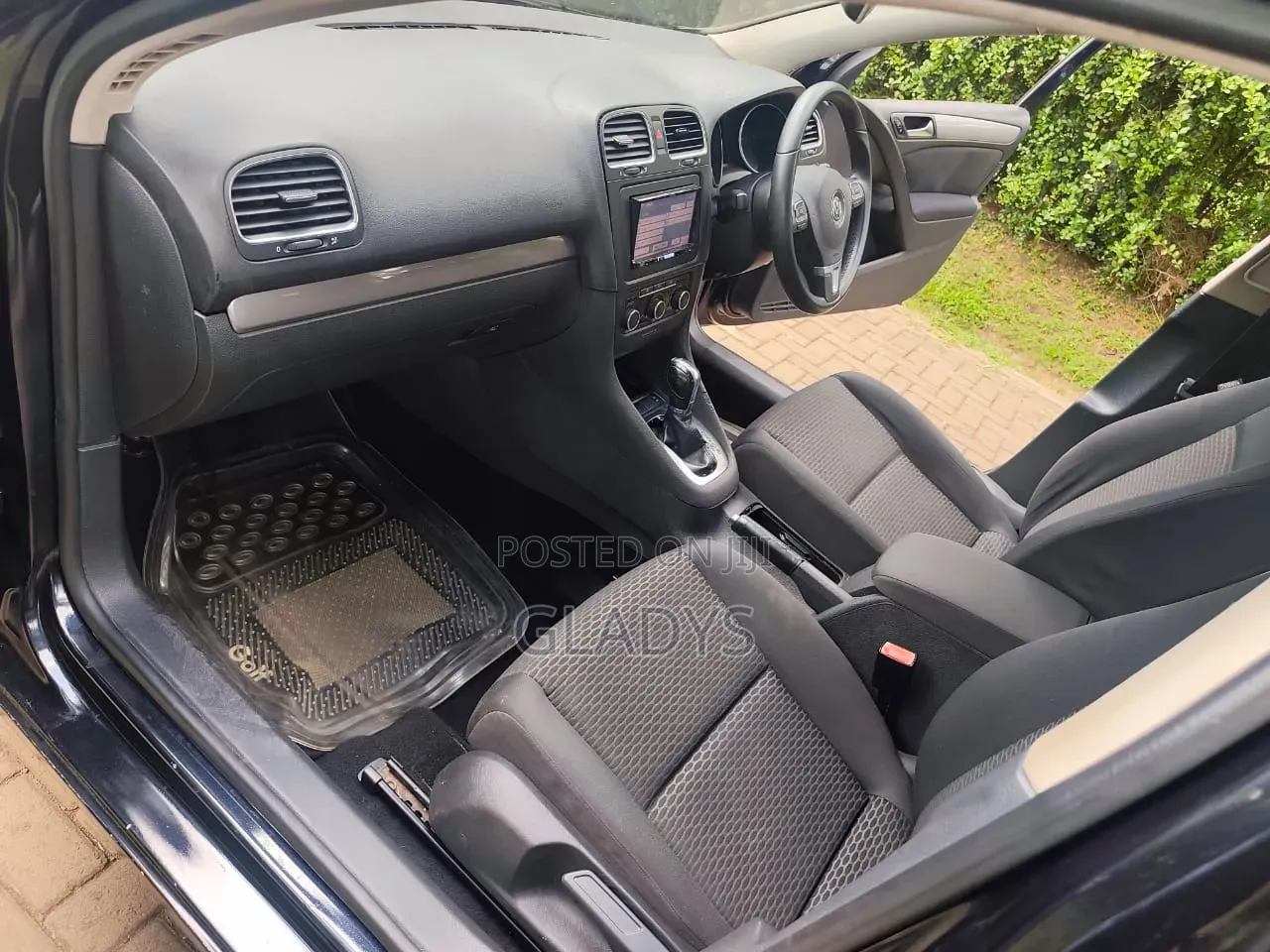 Volkswagen Golf 2012 Black
