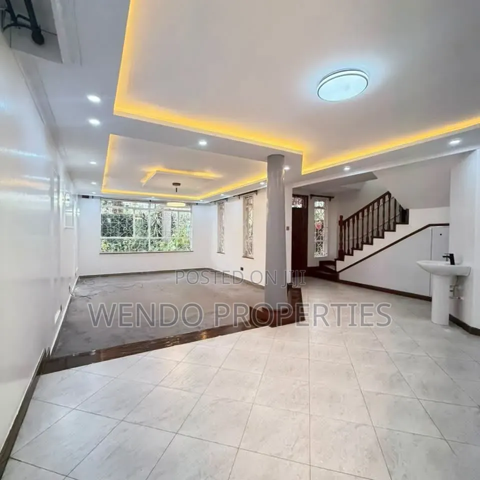 4bdrm Townhouse / Terrace in Muthangari for rent