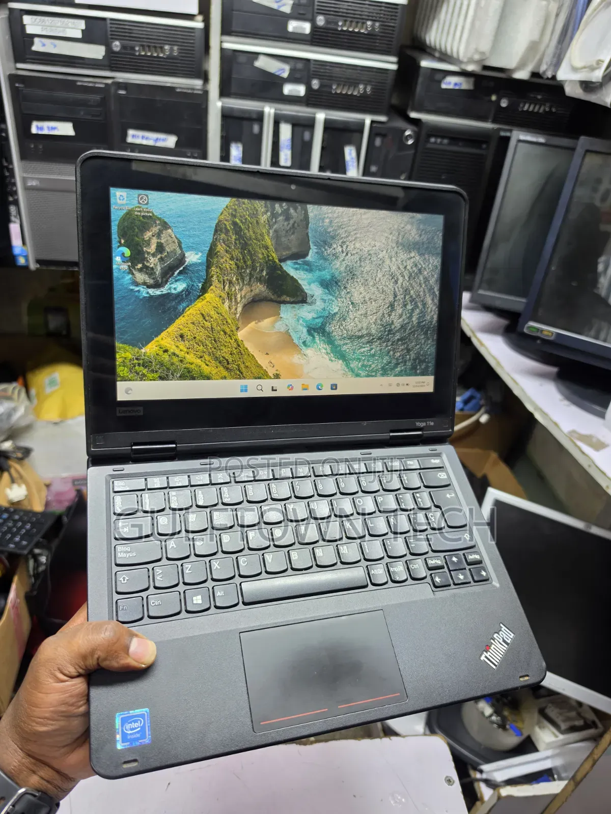Laptop Lenovo Yoga 11e 4GB Intel Celeron SSD 128GB