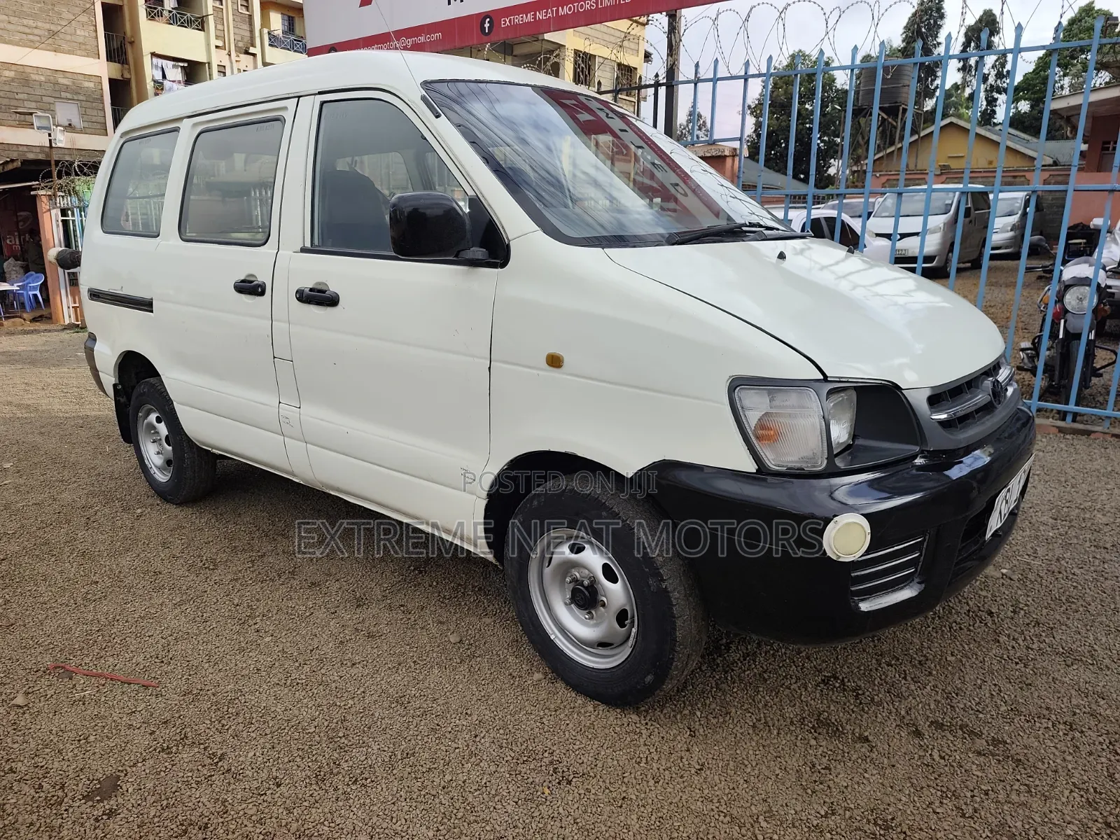 Toyota TownAce 2004 White