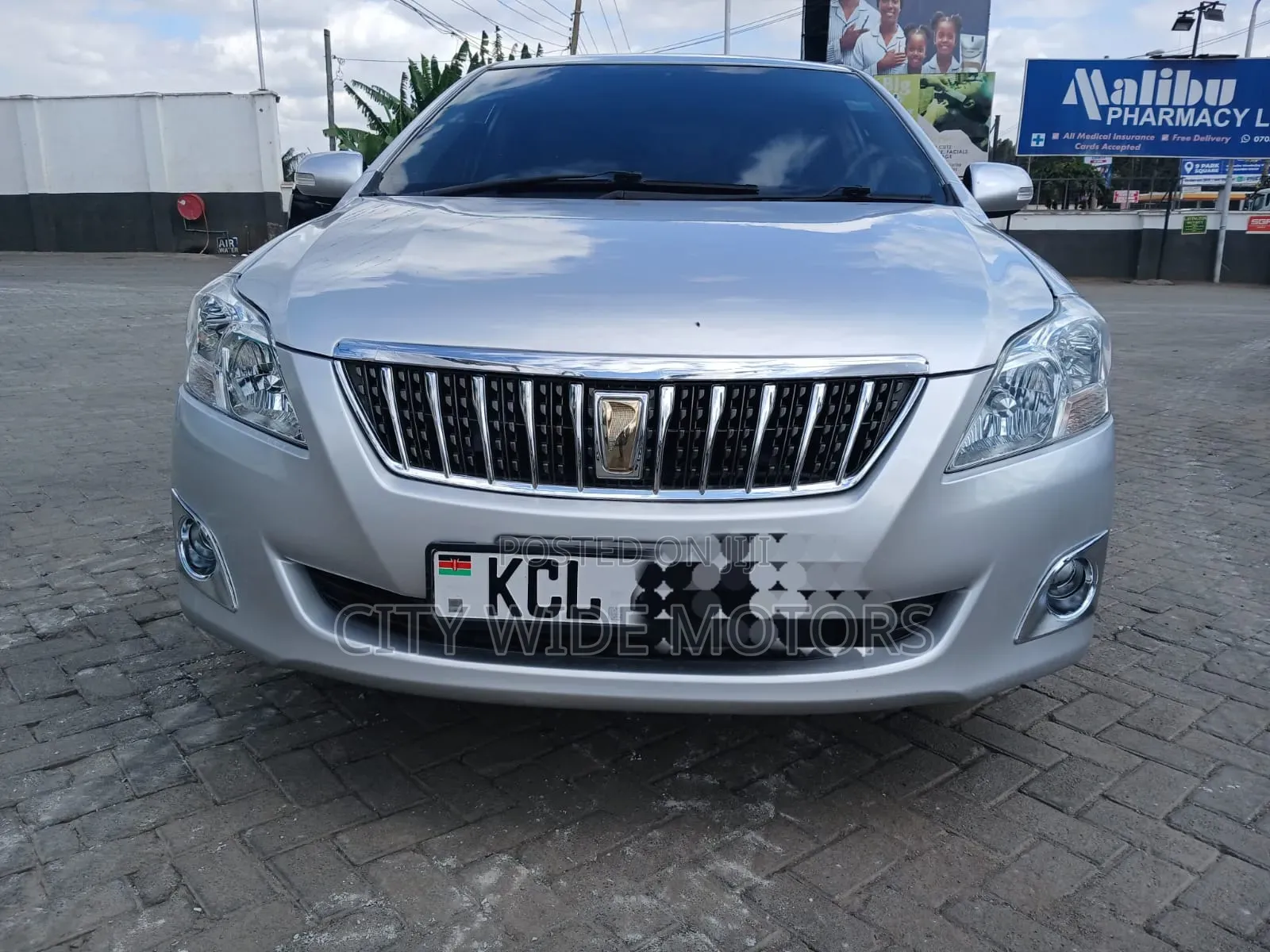 Toyota Premio 2.0 FWD 2010 Silver