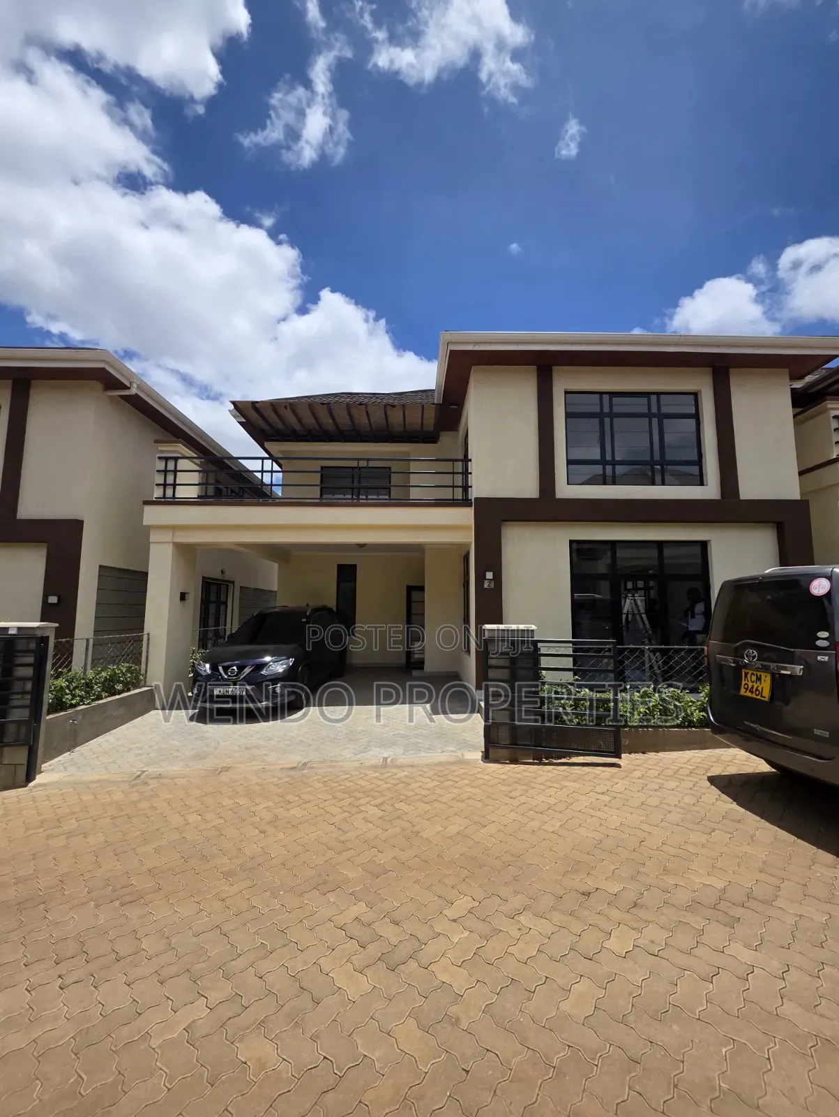 4bdrm Townhouse / Terrace in Kibiku for rent
