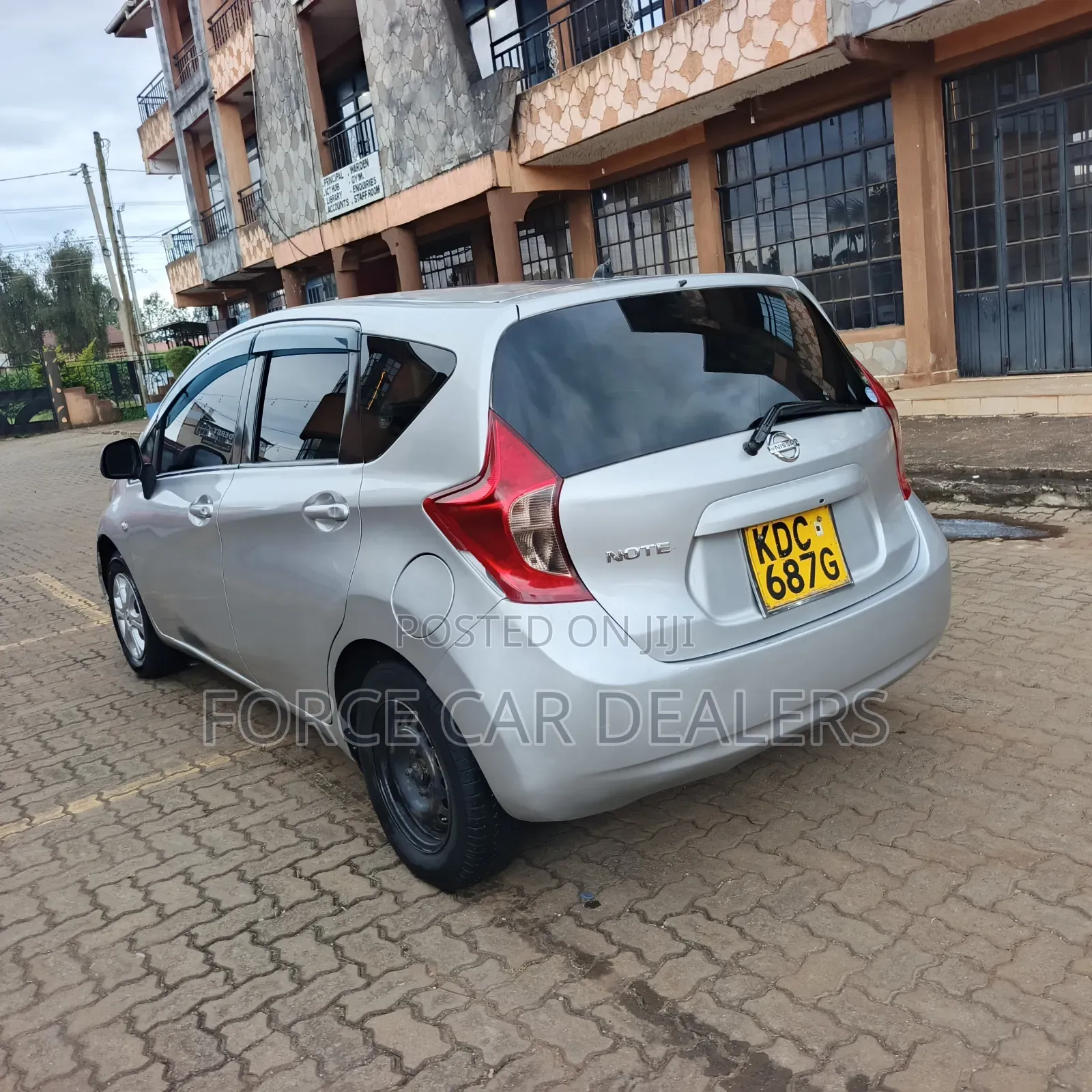 Nissan Note 2015 Silver
