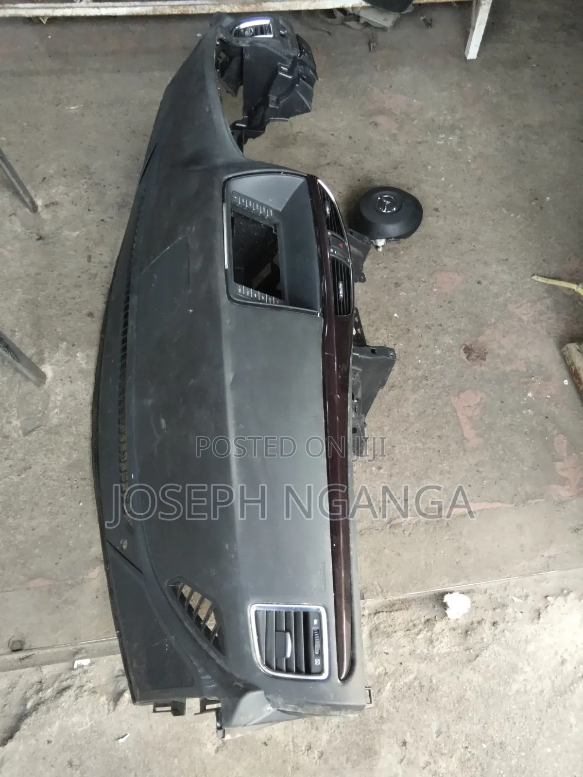 Mazda Atenza 2012 Dashboard and Steering Airbag