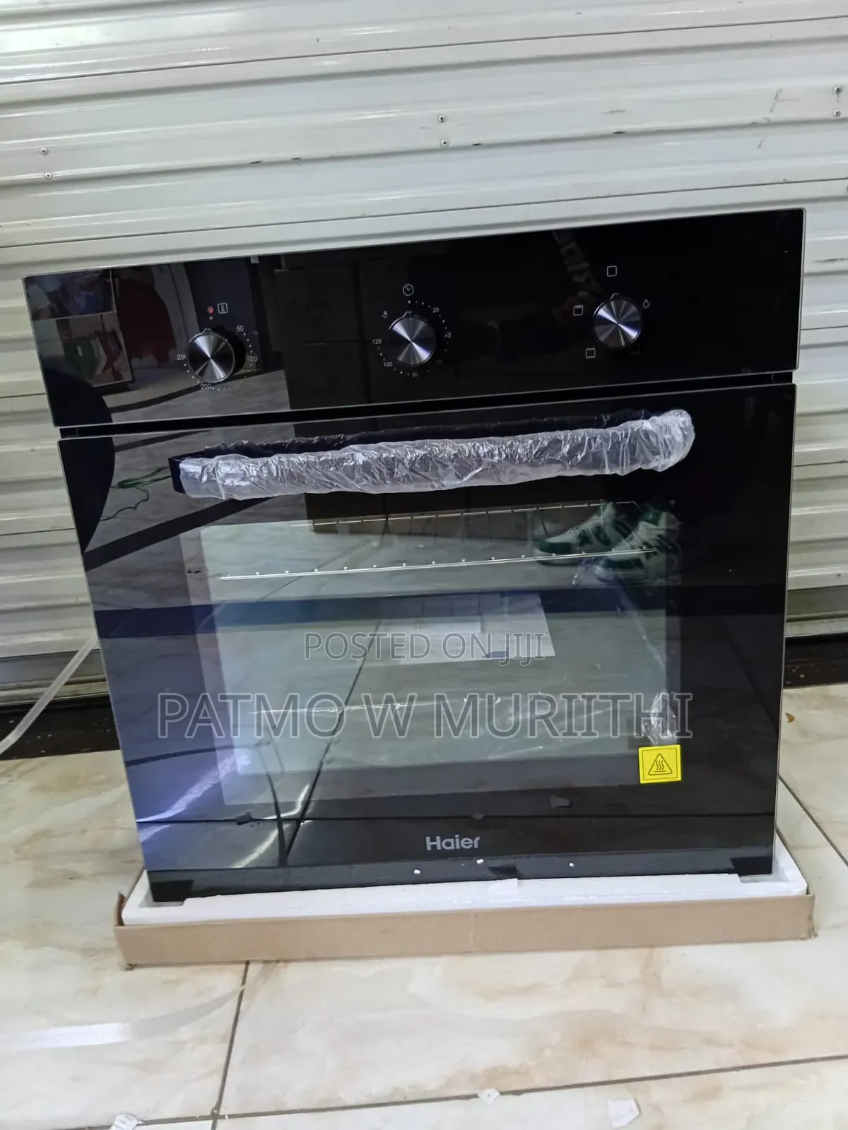 Haier 67L Built-in Electric Oven (HOM-6400B)