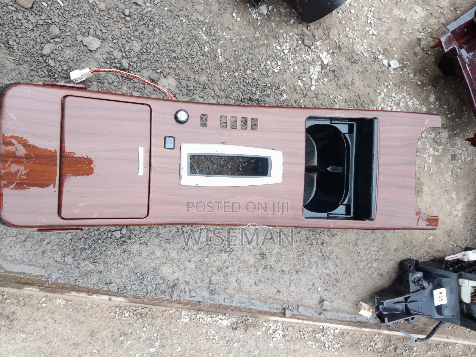 Nissan Teana Center Console