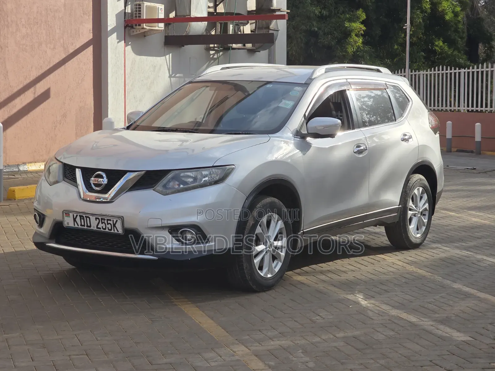 Nissan X-Trail 2014 Silver