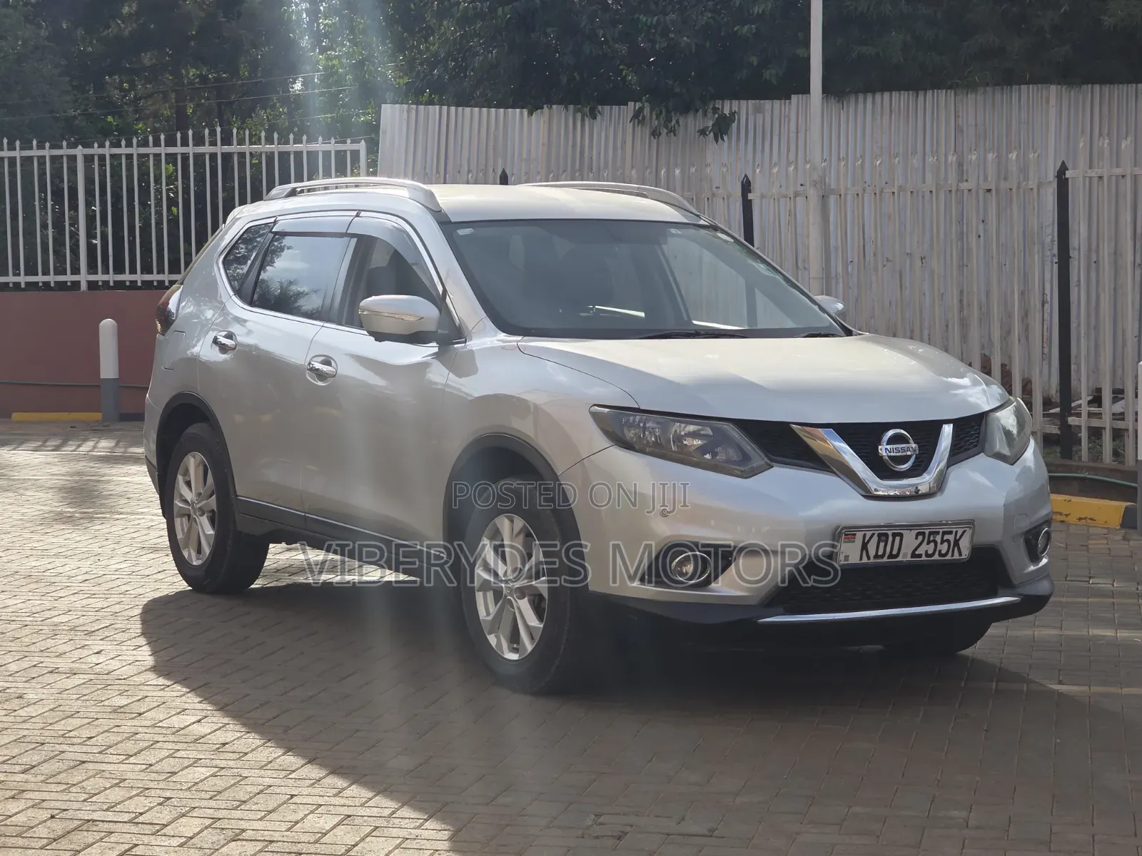 Nissan X-Trail 2014 Silver