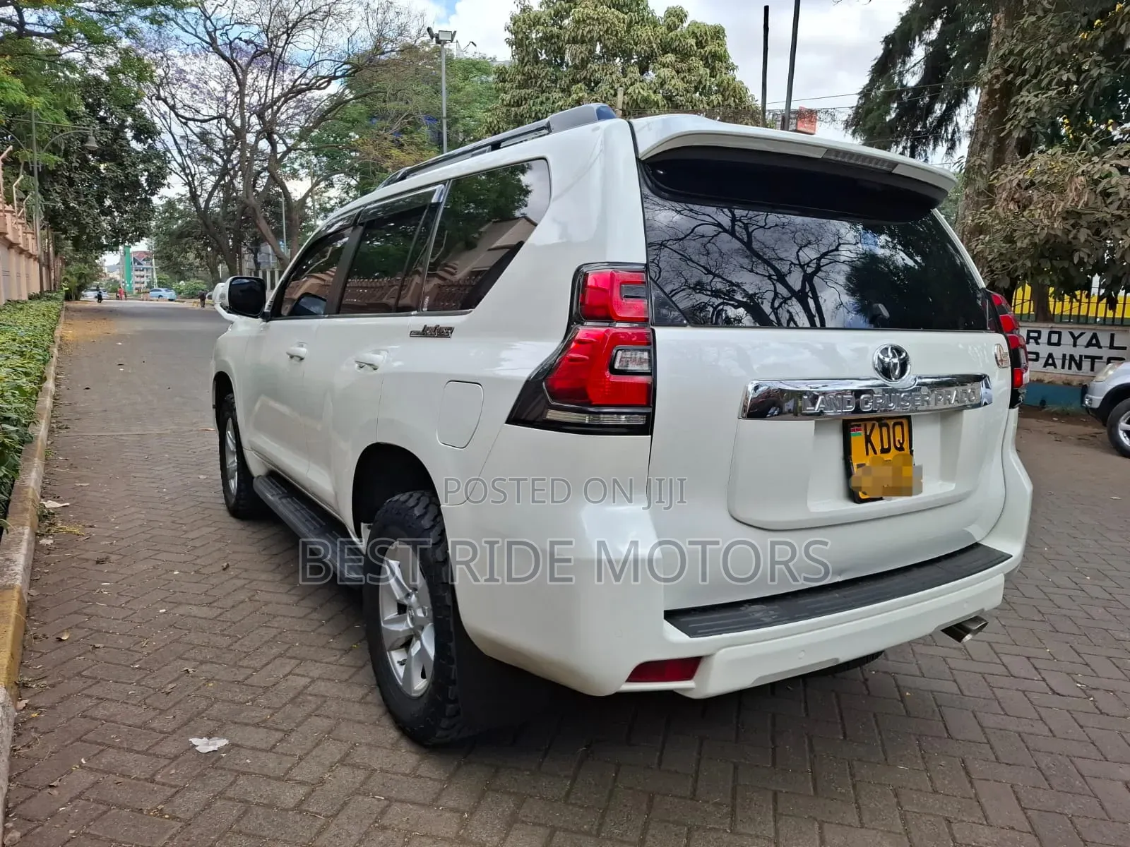 Toyota Land Cruiser Prado 2.8 2018 White