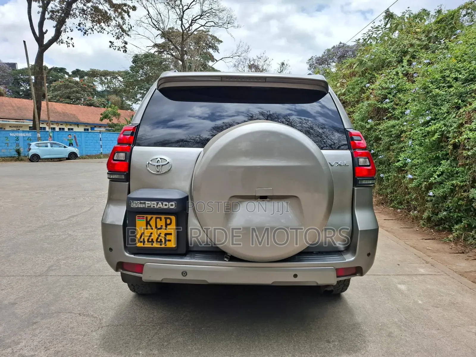 Toyota Land Cruiser Prado 3.0 TD 2012 Gray