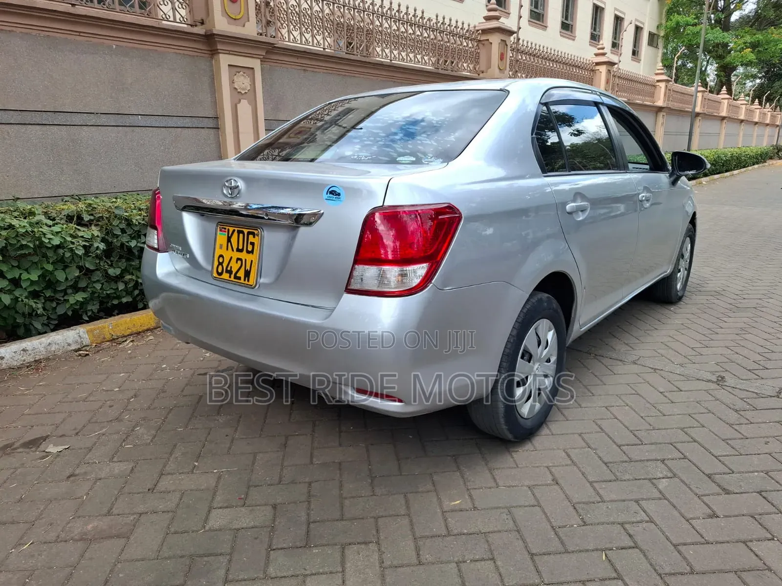 Toyota Axio 1.5 X 2WD 2014 Silver
