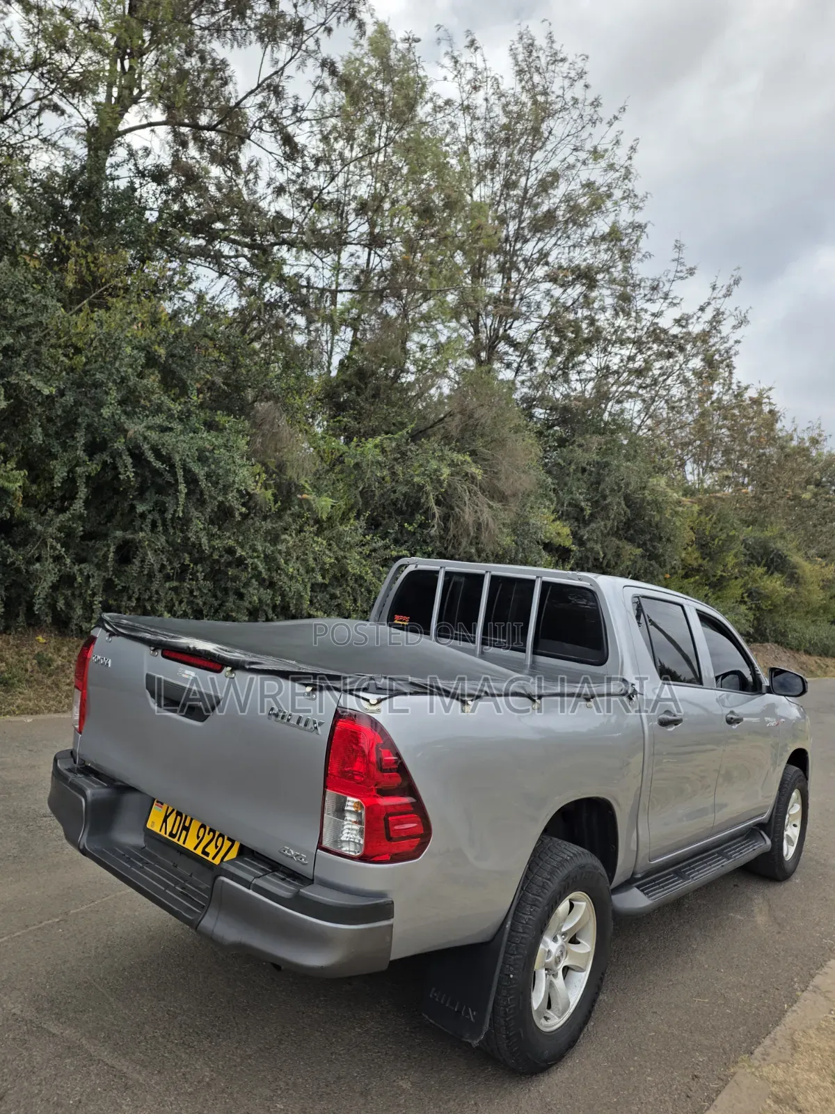 Toyota Hilux Revo Double Cab Deisel 2.4 RWD 2022 Silver