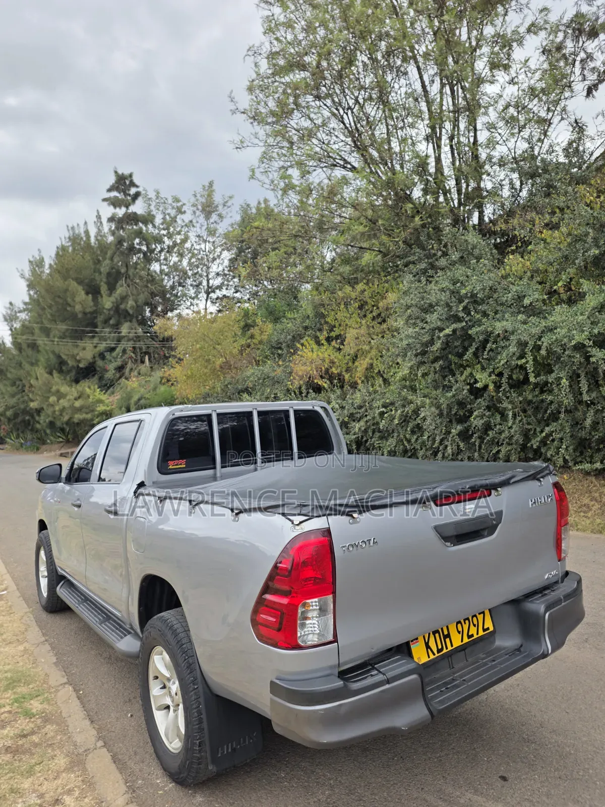 Toyota Hilux Revo Double Cab Deisel 2.4 RWD 2022 Silver