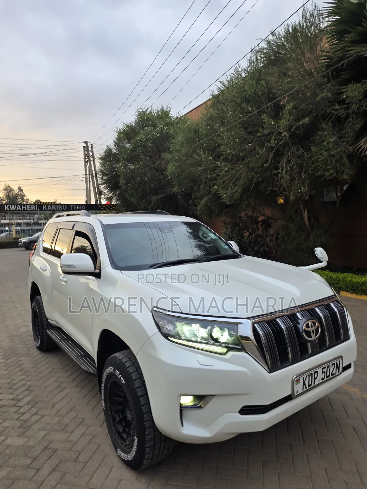 Toyota Land Cruiser Prado 2.8 2017 White
