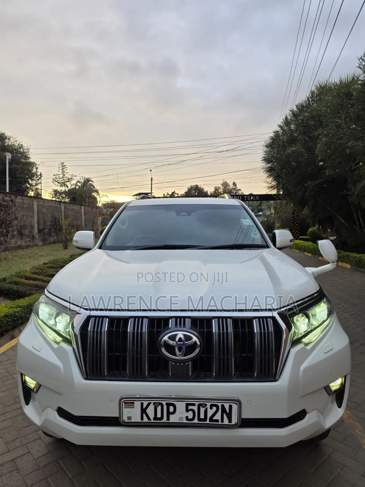 Toyota Land Cruiser Prado 2.8 2017 White