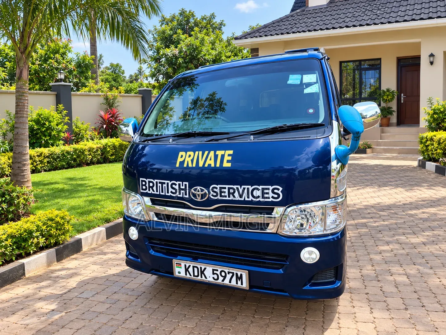 Toyota HiAce 2015 Blue