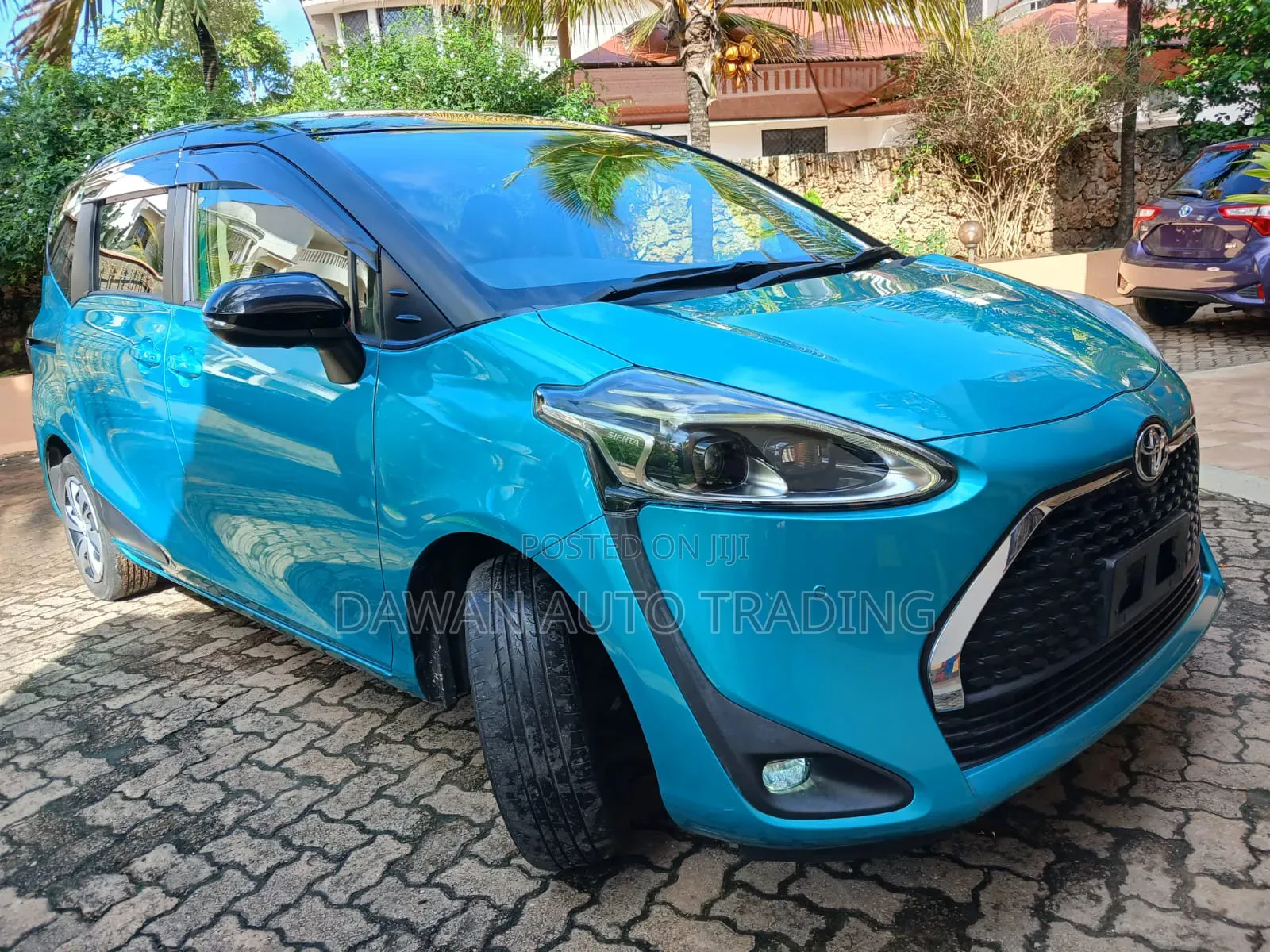 Toyota Sienta 2019 Green