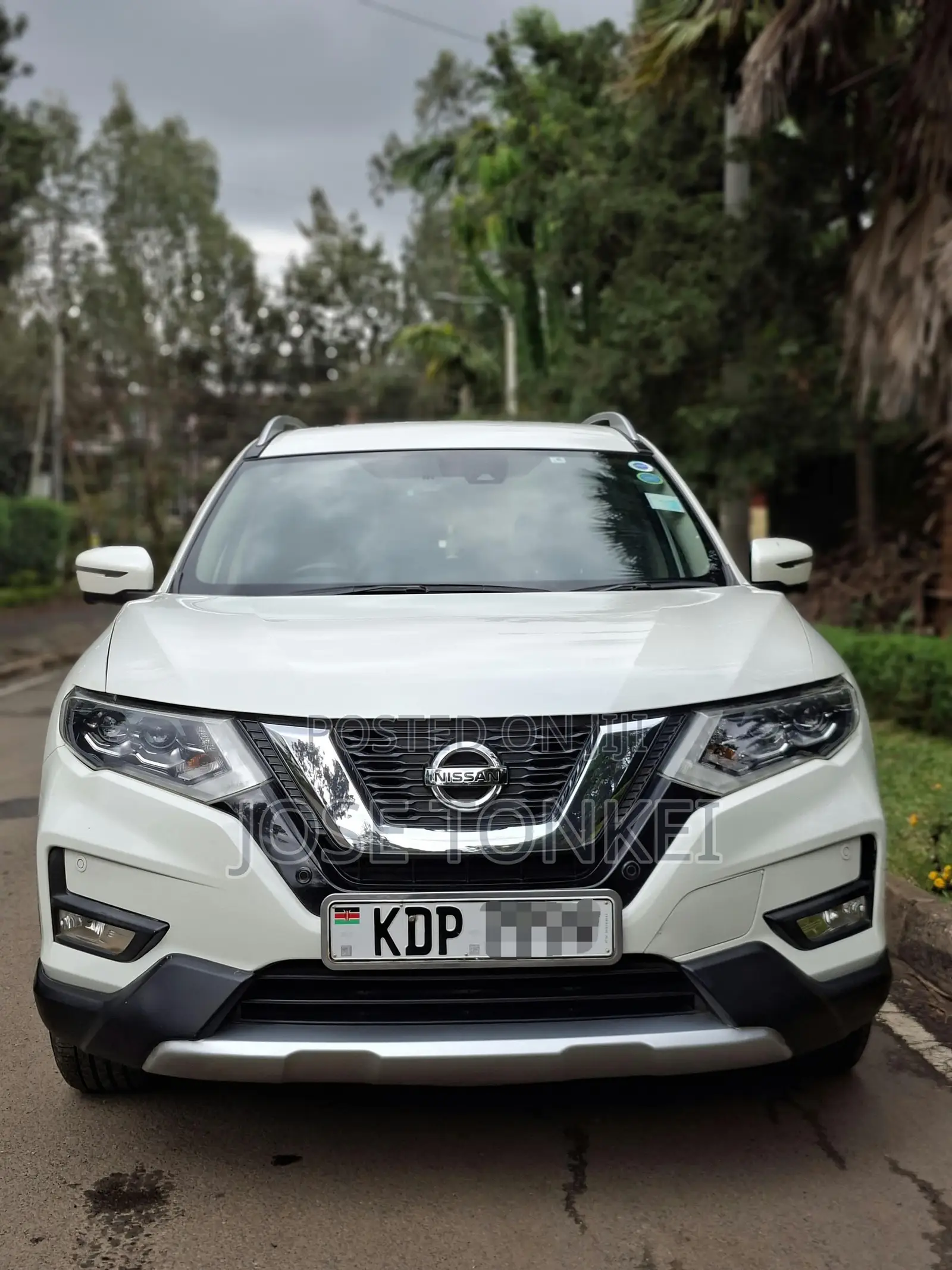 Nissan X-Trail 2.0 Petrol AWD 2017 White