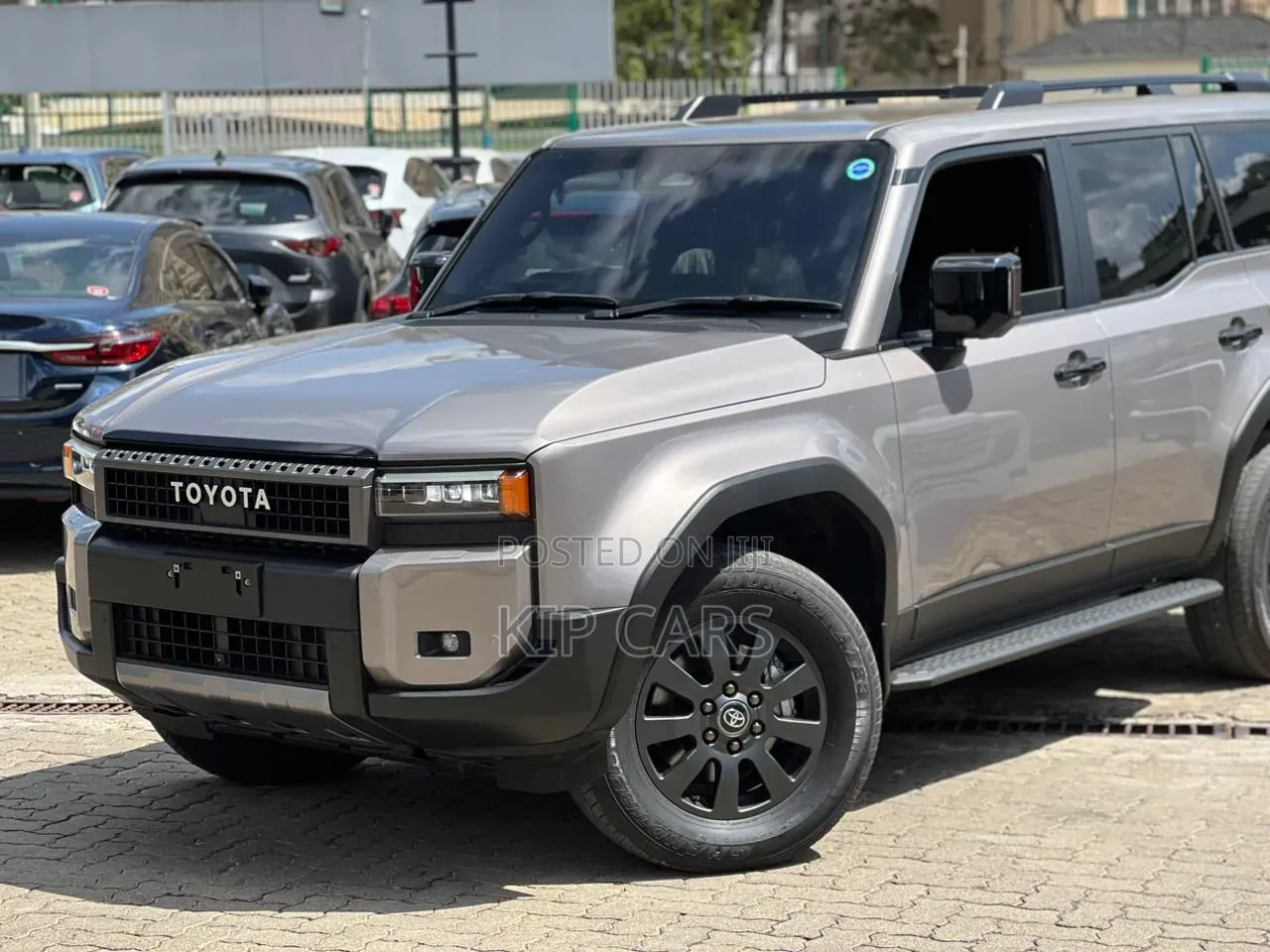 New Toyota Land Cruiser Prado 2.8 2024 Gray