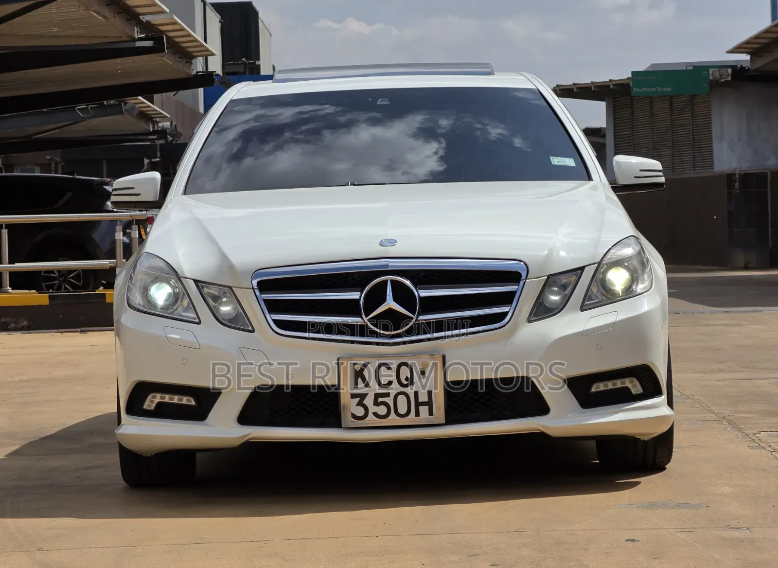 Mercedes-Benz E350 2011 Silver