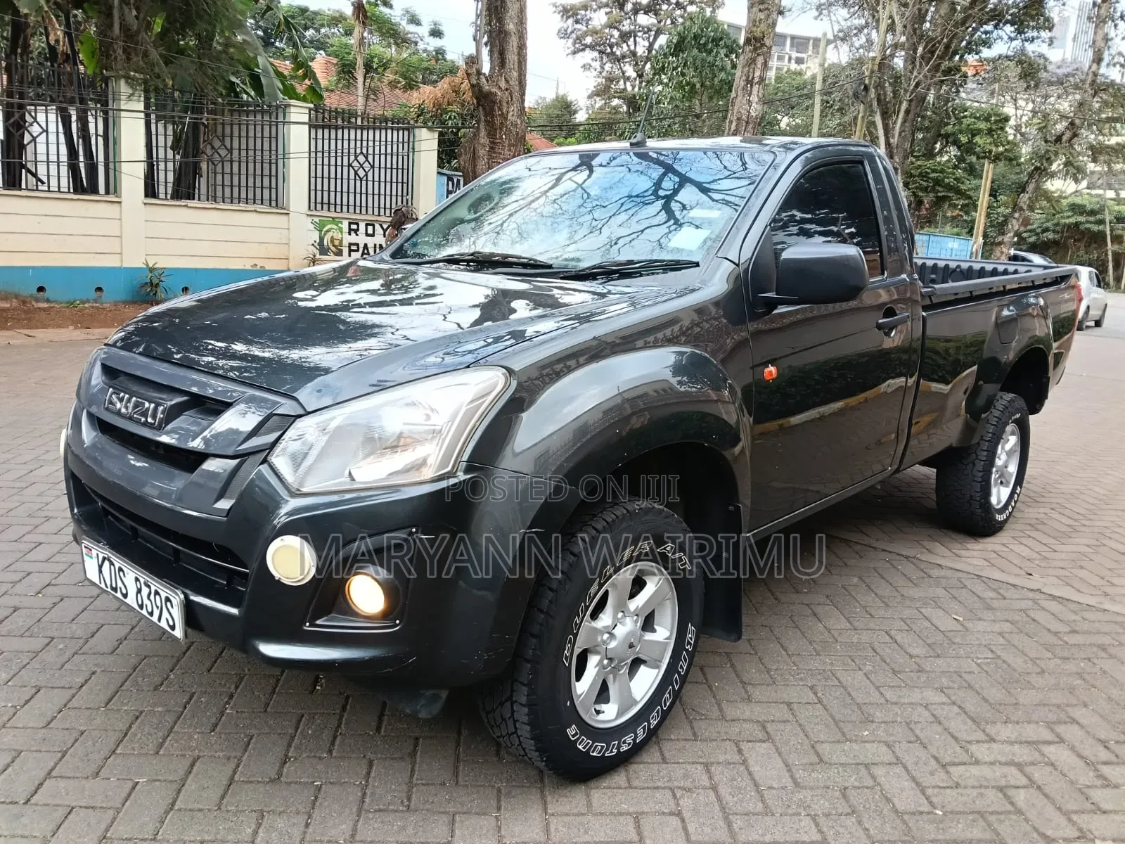 Isuzu D-MAX 2025 Gray