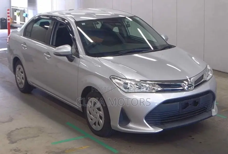 Toyota Axio 1.5 G 2WD 2019 Silver