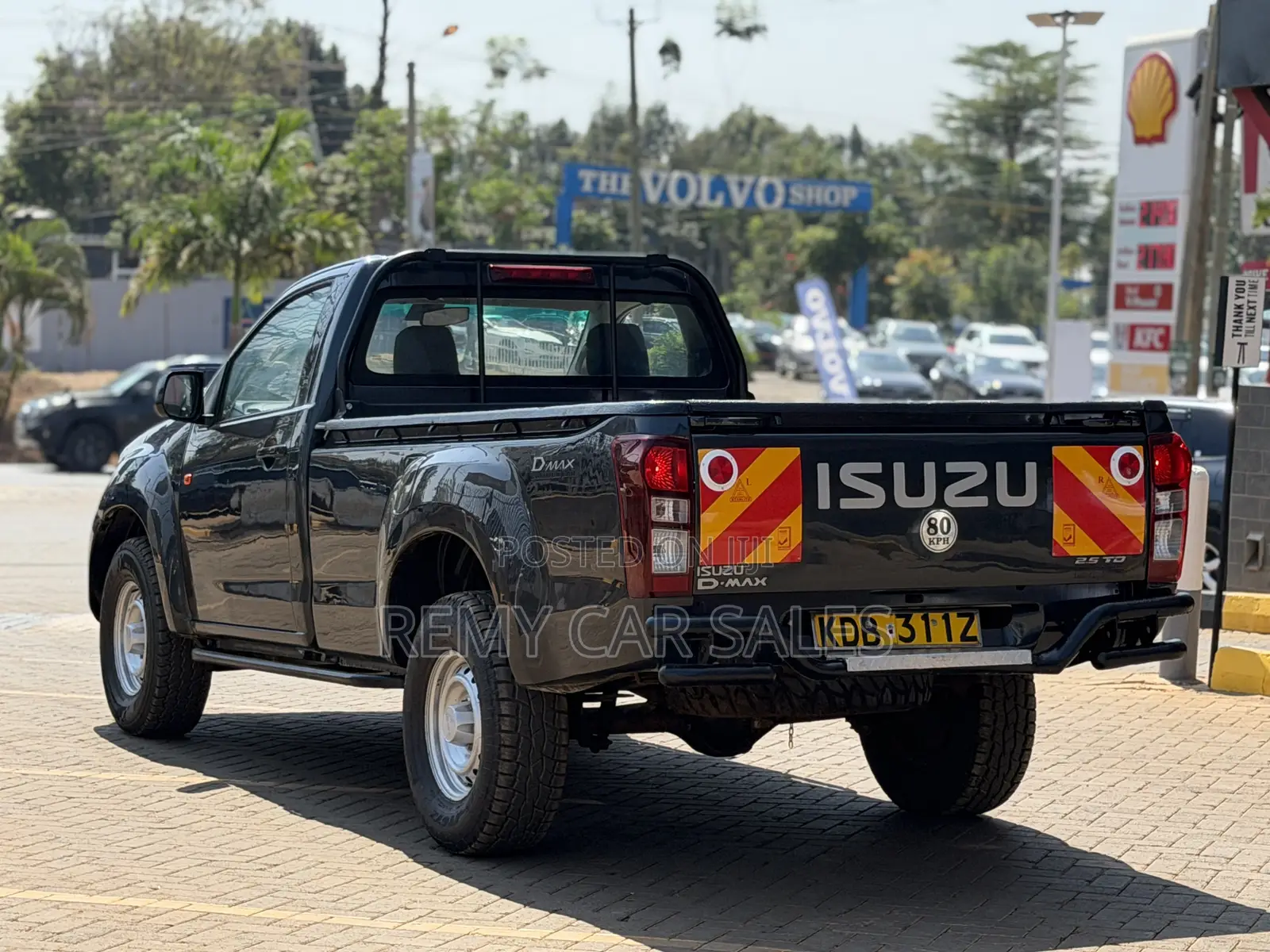 Isuzu D-MAX 2021 Burgundy