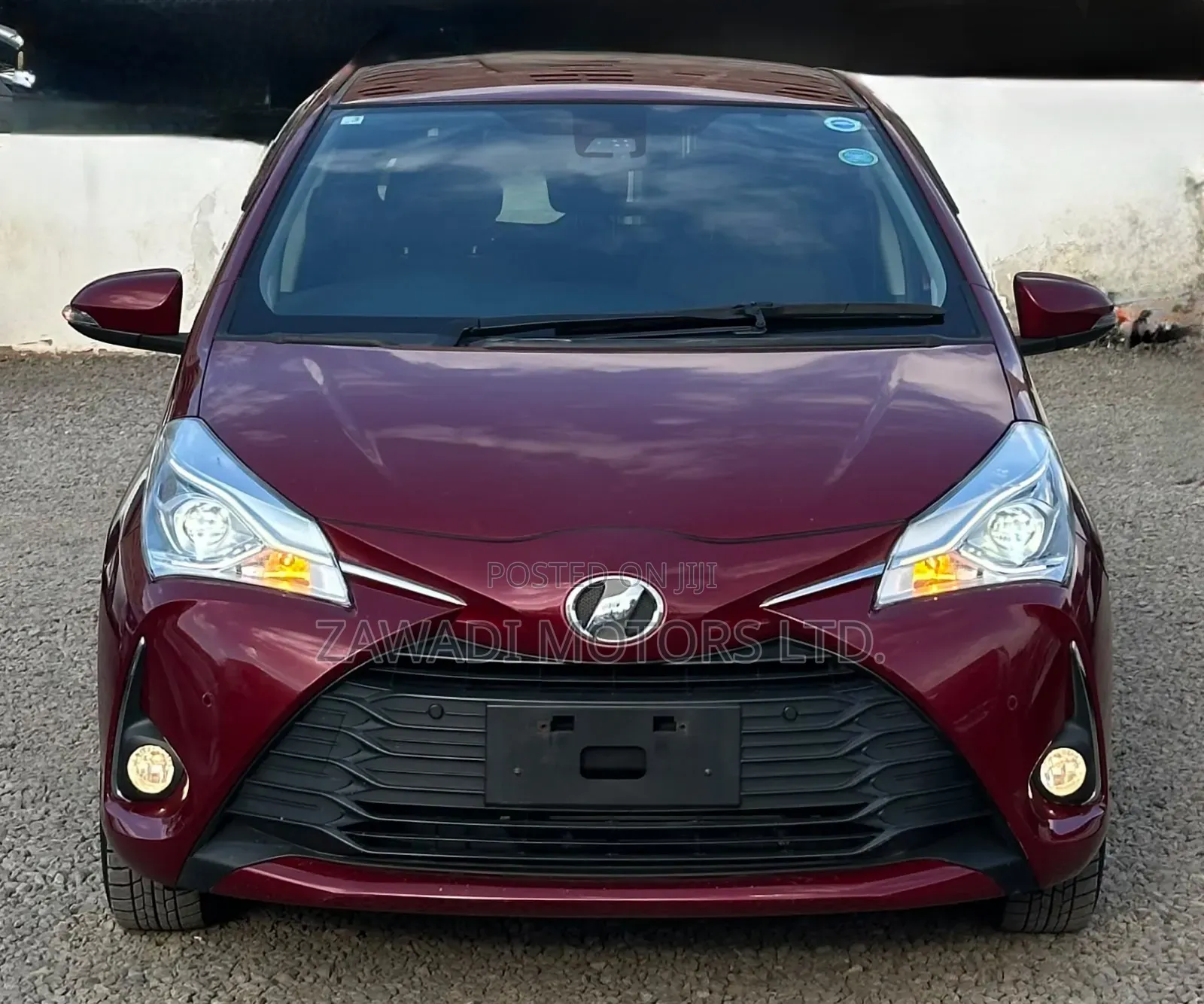 Toyota Vitz 1.3 FWD 5dr 2019 Maroon