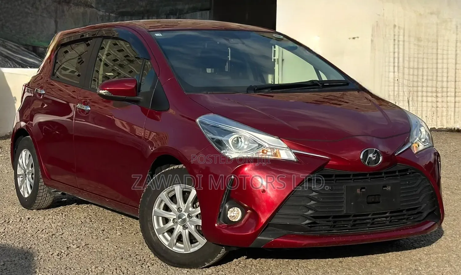 Toyota Vitz 1.3 FWD 5dr 2019 Maroon