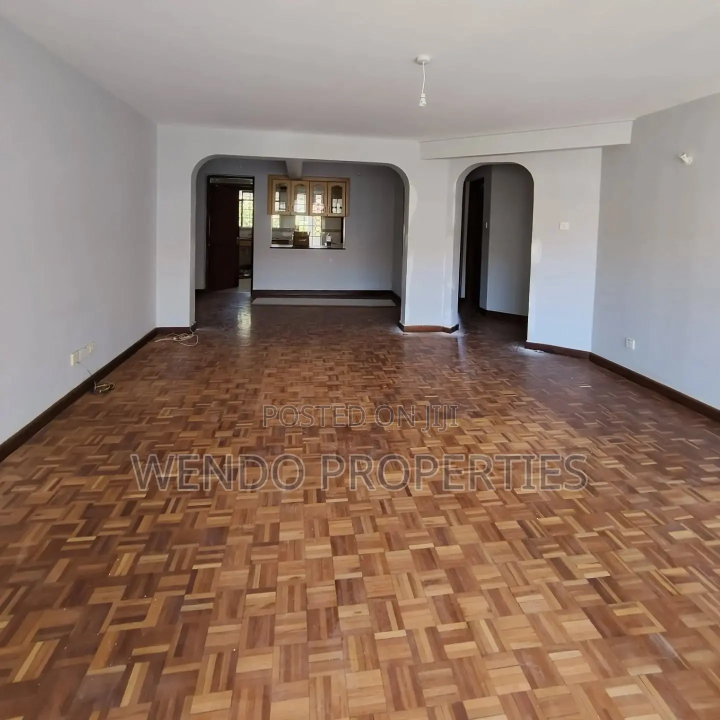 4bdrm Apartment in Riverside Drive for rent
