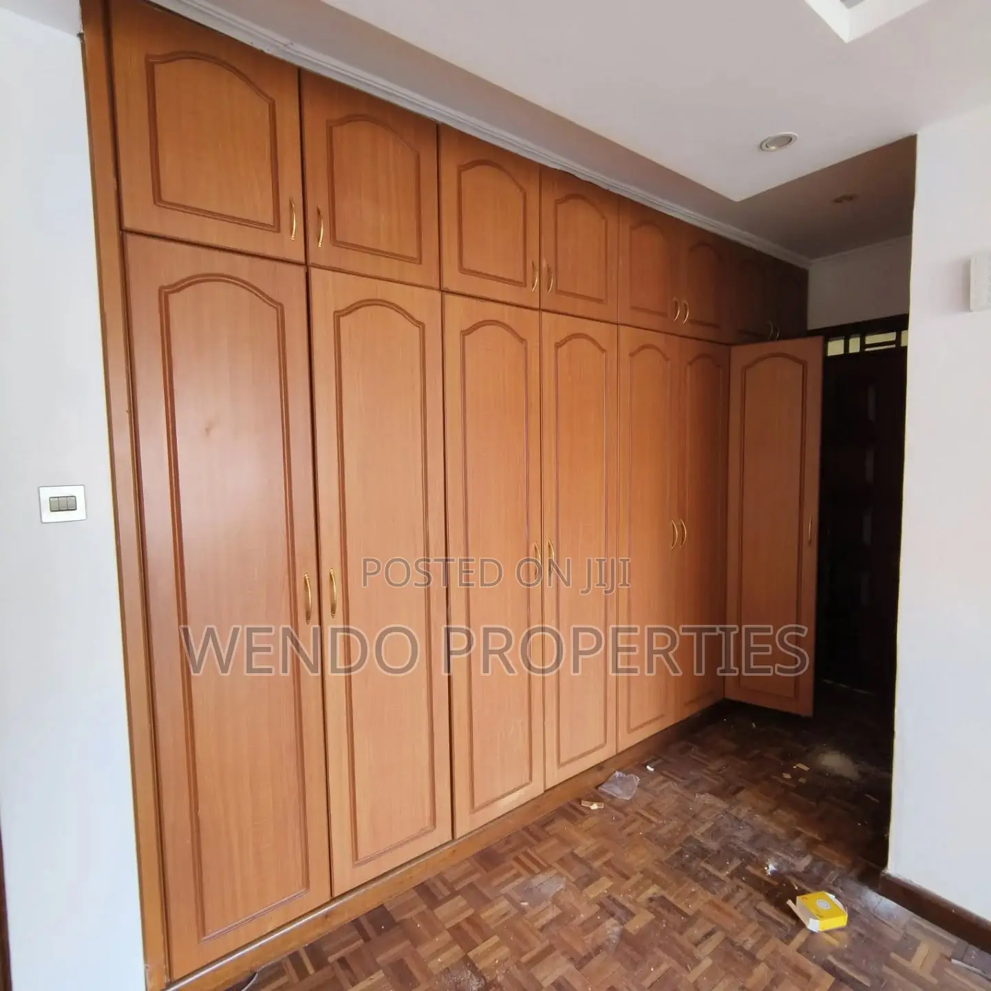 4bdrm Apartment in Riverside Drive for rent