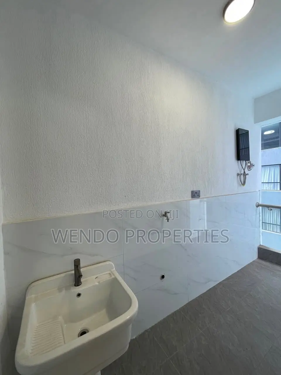 2bdrm Apartment in Valley Arcade for rent