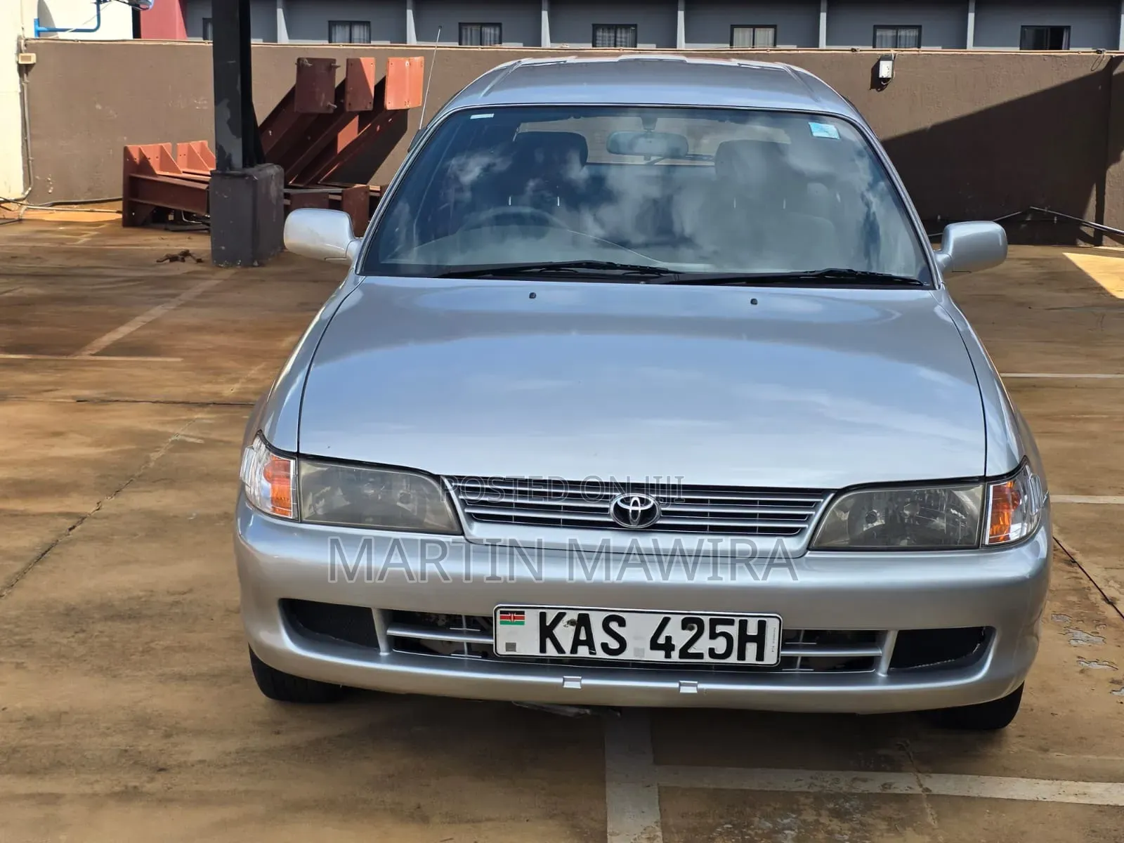 Toyota Corolla 2000 Silver