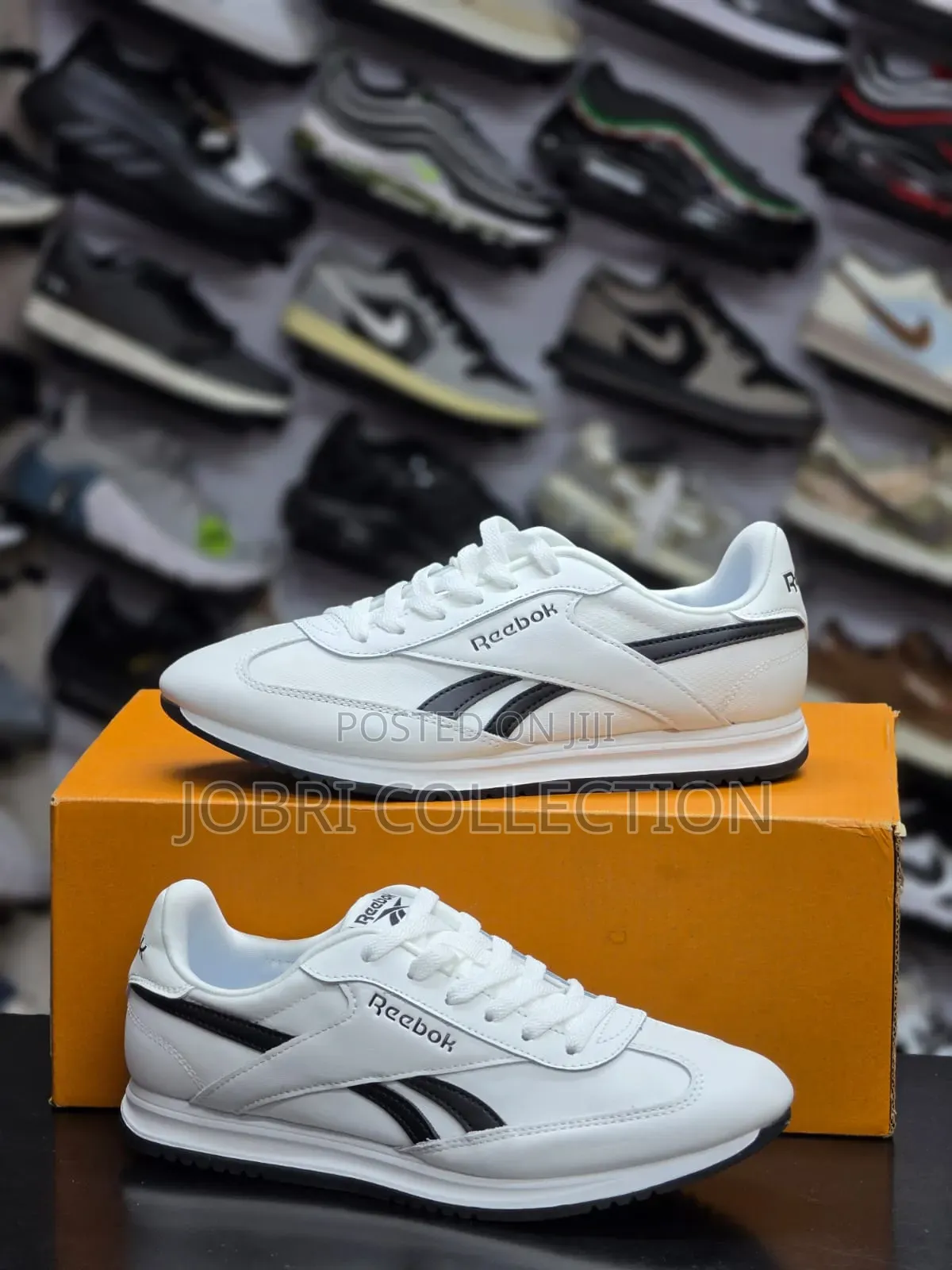 Reebok Jogger Sneakers