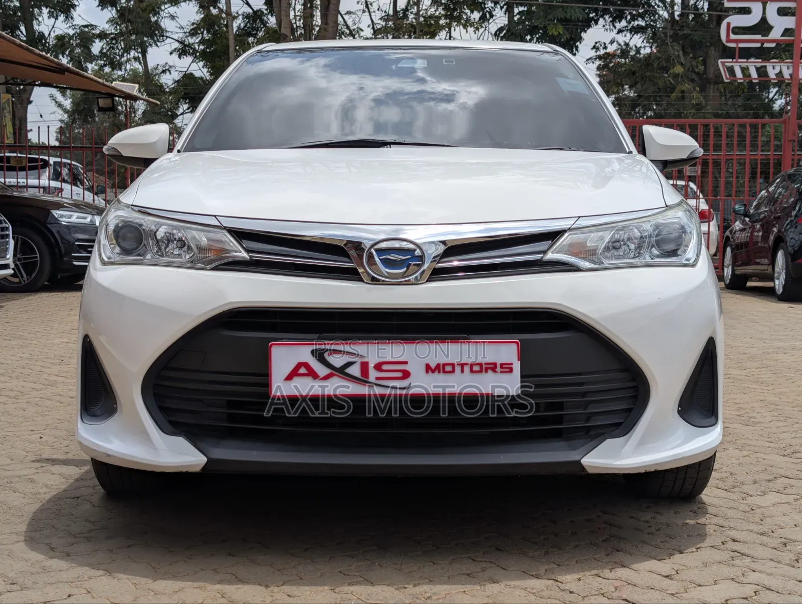 Toyota Axio 1.5 Hybrid 2WD 2019 White